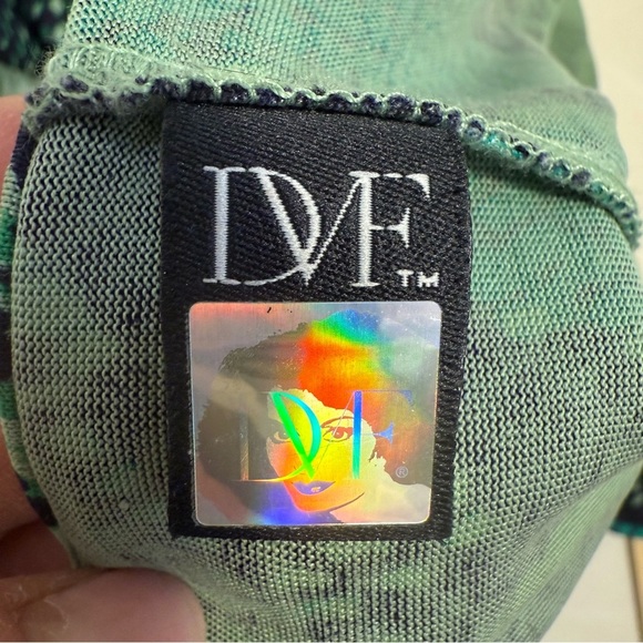 Diane Von Furstenberg Silk Snake Print Sleeveless Dress Size 10 - Picture 8 of 10